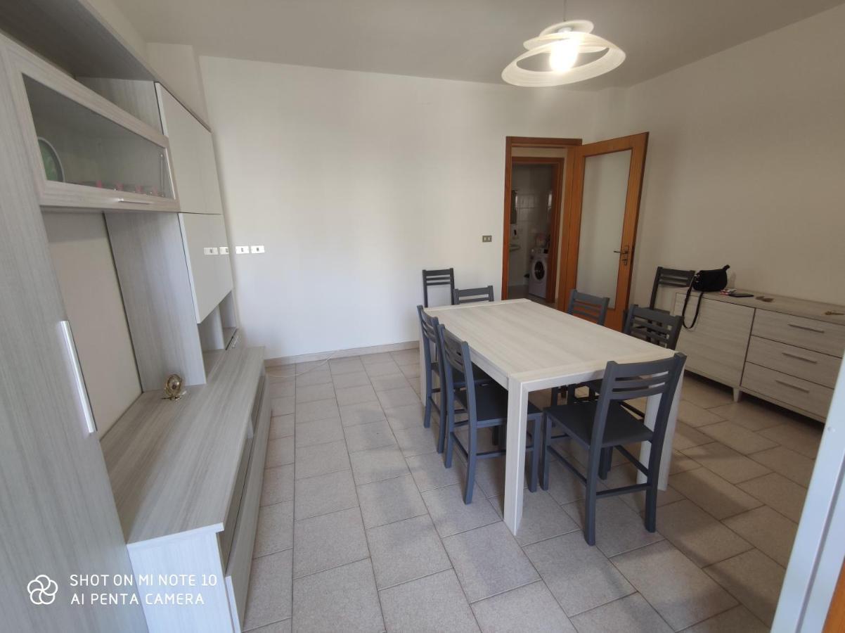 Casa Di Gigi- Comodo Appartamento In Galatina Exterior foto